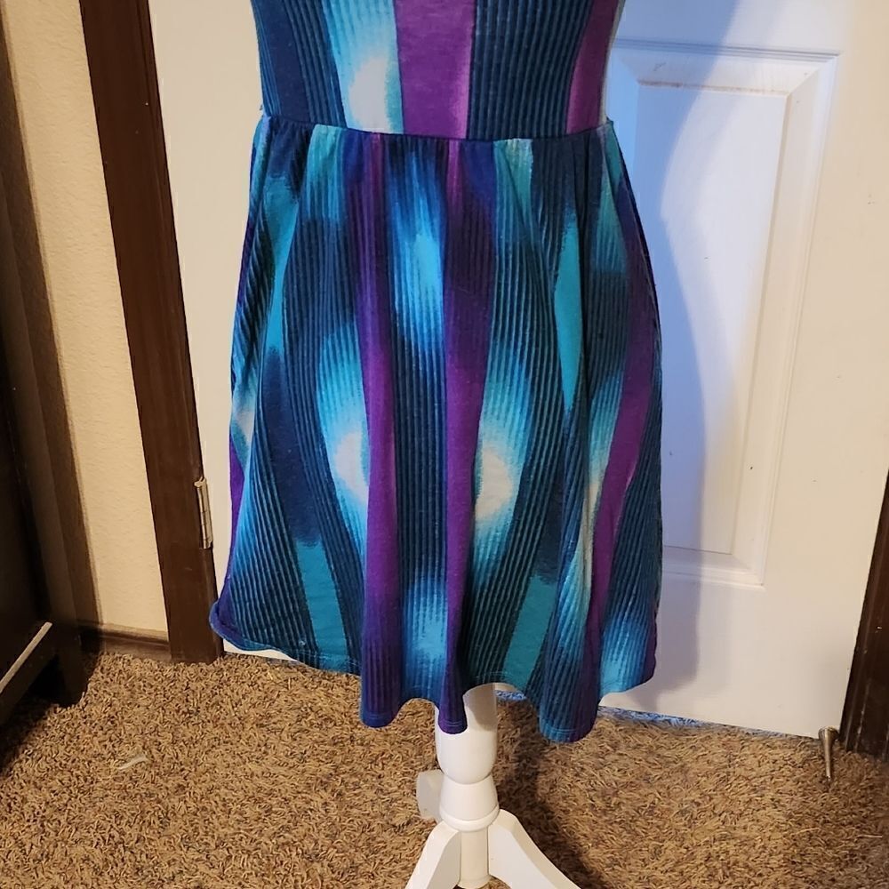 Small Turquoise Strapless Dress - Picture 2 of 3